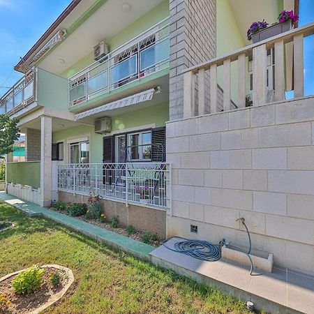 Apartment In Trogir 7406 Exterior photo